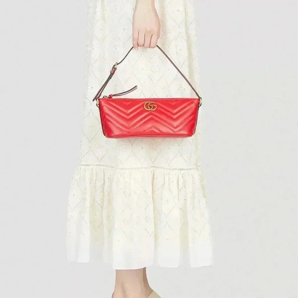 NWT GUCCI GG Marmont Small Shoulder Bag Red Matelassé Chevron Leather - Picture 7 of 11